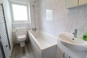 BATHROOM- click for photo gallery